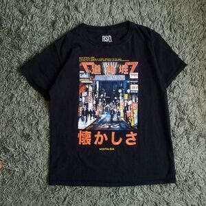 389. t-shirt with city print (adult xs)